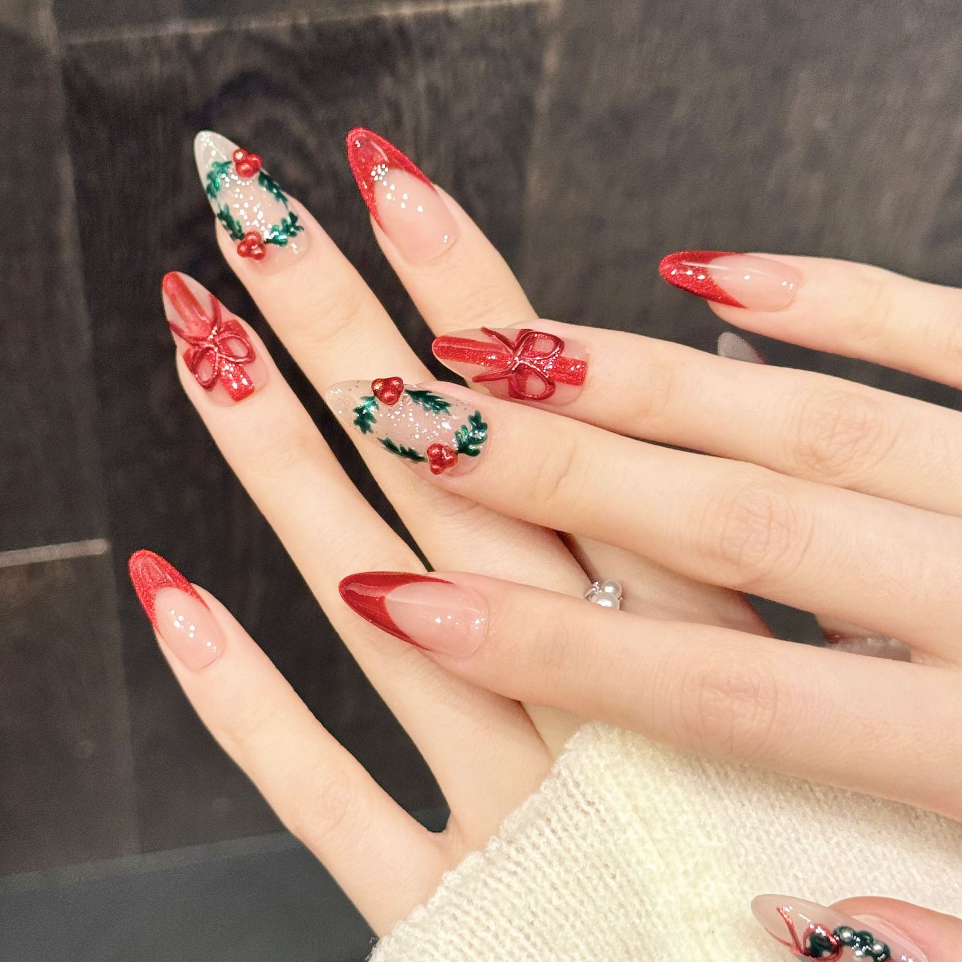 Nail Art Press On - 10 шт., рождественский красный телесный средний